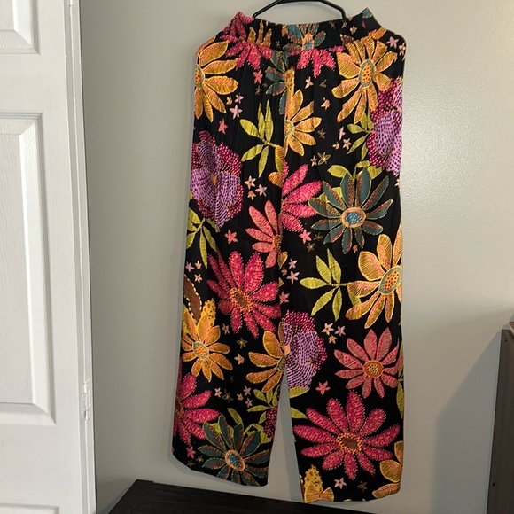 Cynthia Rowley Floral Wide-Leg Pants - Picture 5 of 5